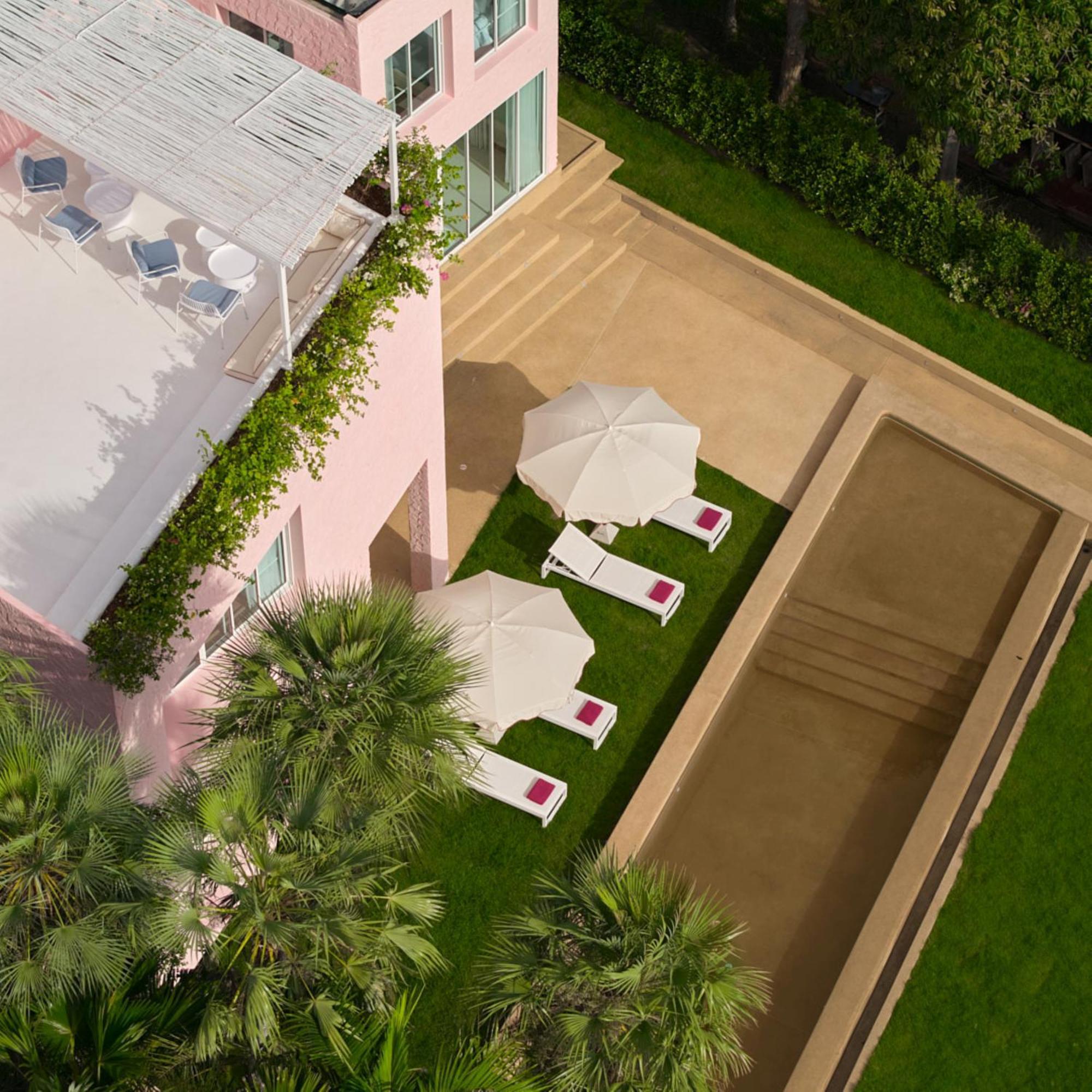 Mahi-Mahi Beachfront Villa By Yudee Assets Cha-Am Exterior photo